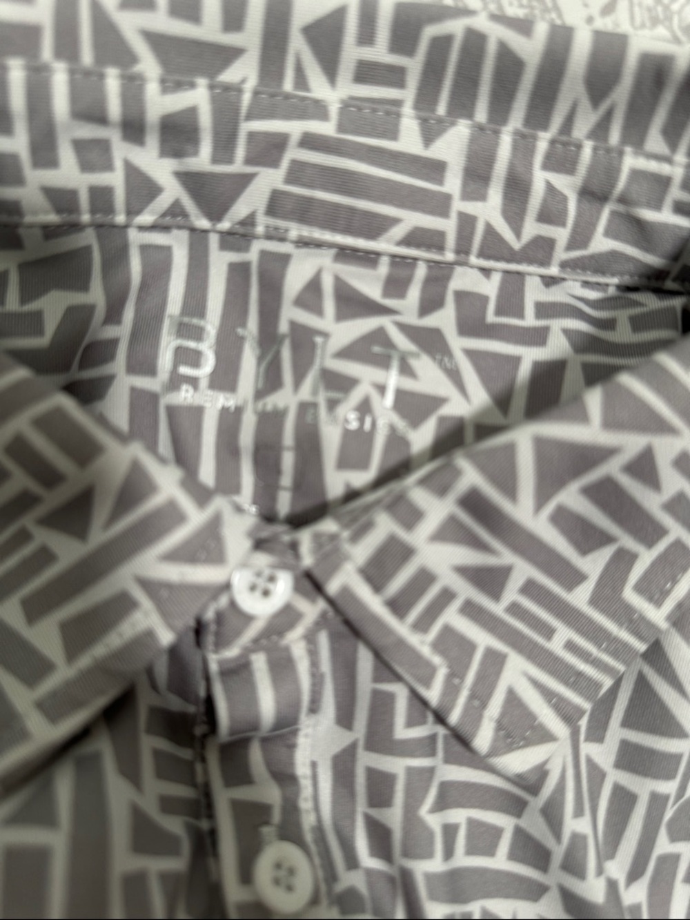 🎰 Bundle of 3 Bylt Polos L/XL (company logo) - Picture 5 of 7
